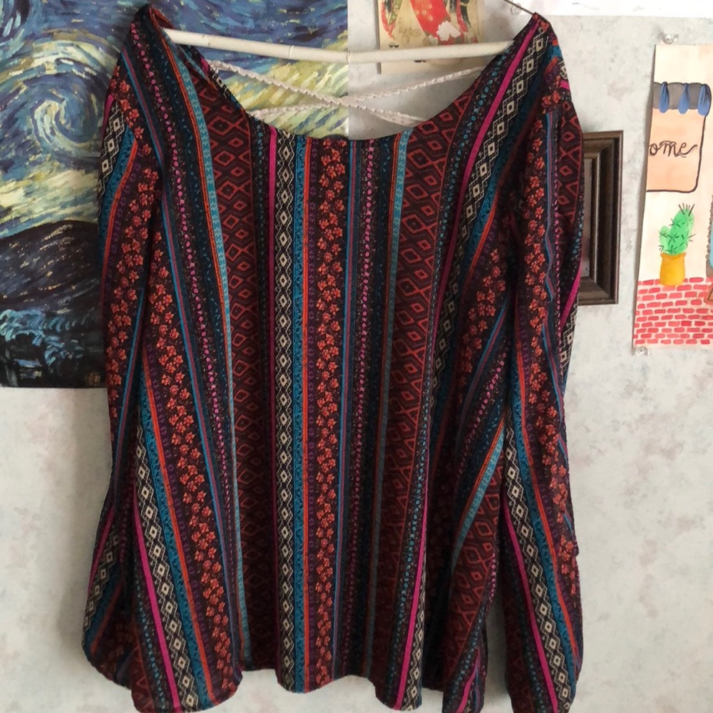 super colorful flowing top!